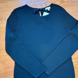 NEW! Beautiful black ribbed soft sweater with silver sparkle throughout